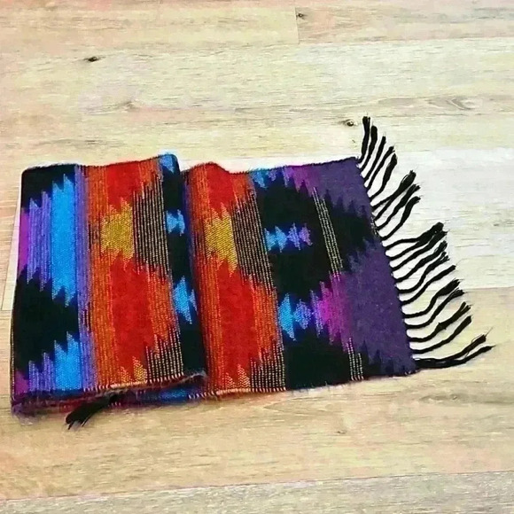 Accessories - Vintage Made in Italy Navajo Print Neck Scarf